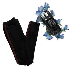 Cote De Nuits NWOT Skinny Jeans for Juniors/Women 7/28